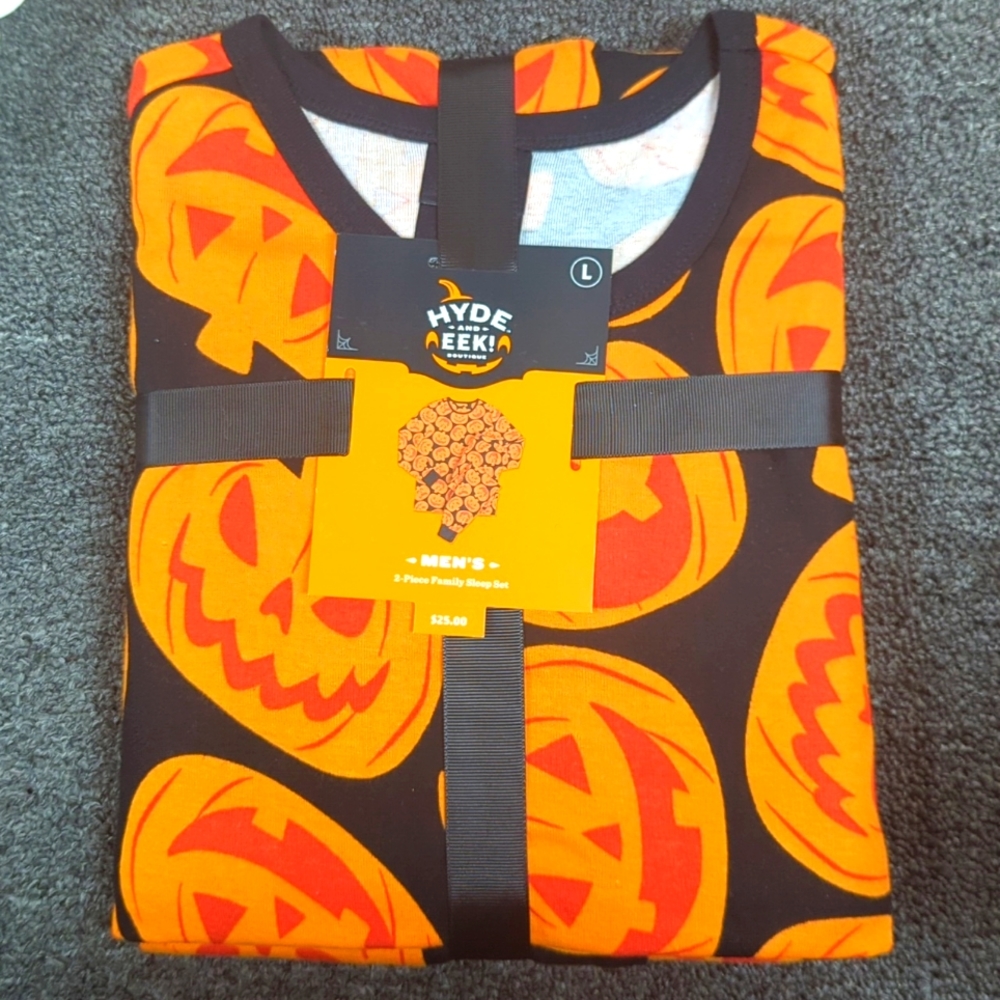 Hyde and Eek! Men's 2Piece  Sleep Set. Black w Orange Pumpkin Faces NWT Large